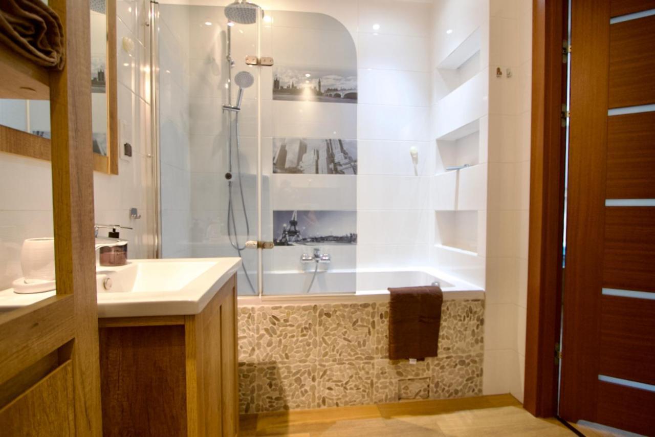Apartamento Mp Rent- 48M, Klimatyzacja, Ogrodek, Parking, Jana Kazimierza, Travellerrevawards2024 Varsovia Exterior foto